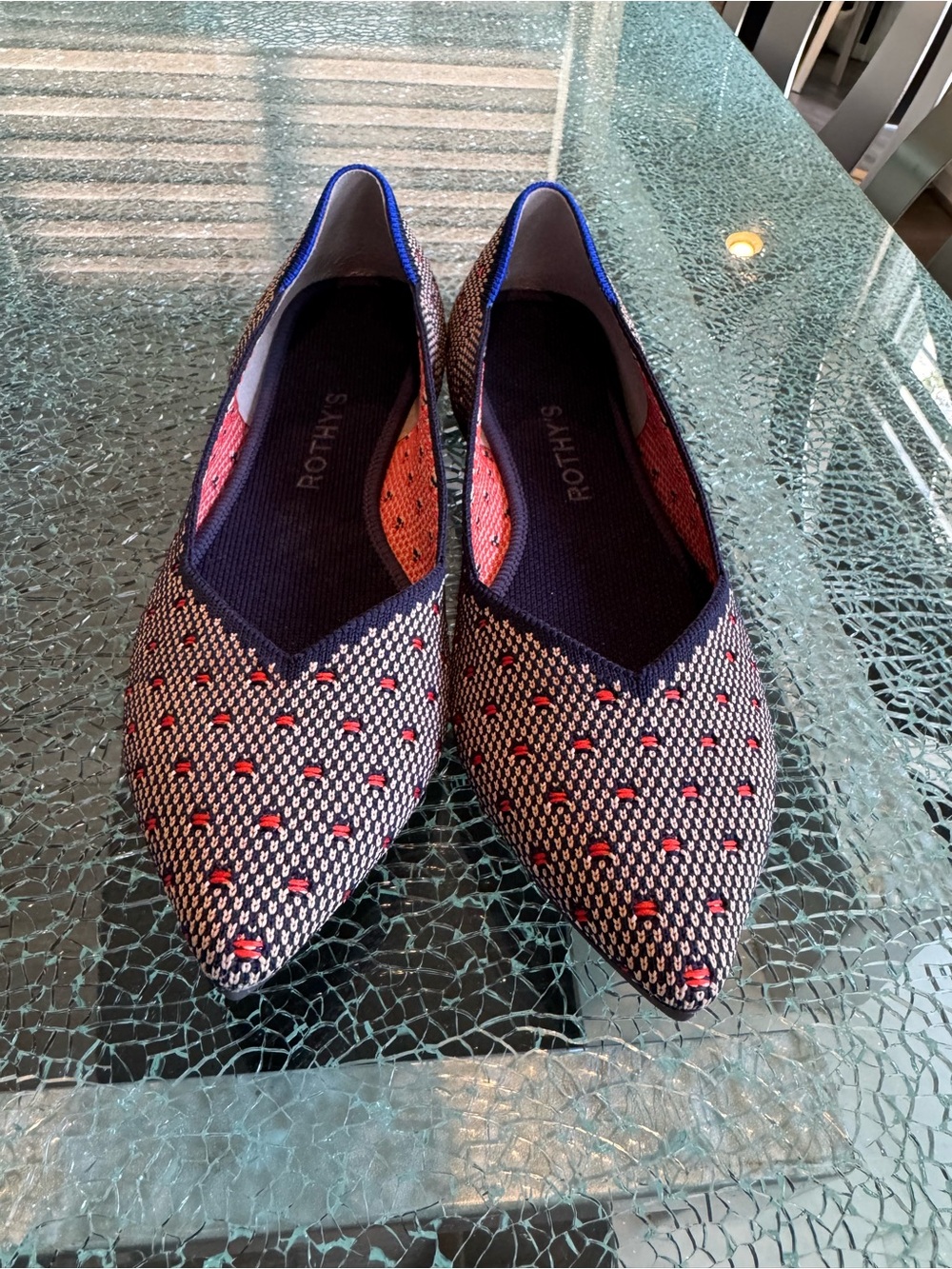 Rothy's Pointed Knit Flats in Navy and Red 9 W